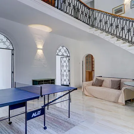 Stunning W Private Pool Tt Table Sleeps 14