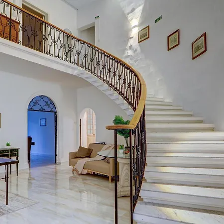 Villa Stunning W Private Pool Tt Table Sleeps 14 *