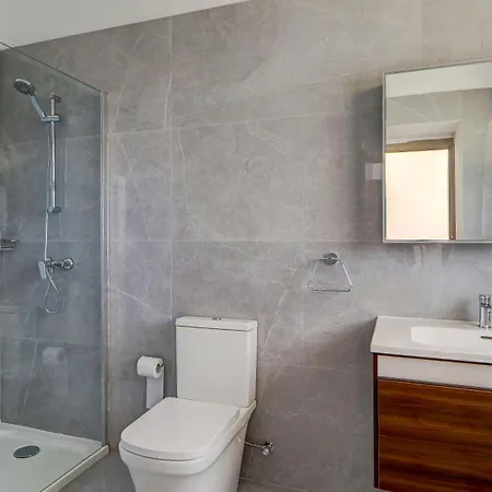 Villa Stunning W Private Pool Tt Table Sleeps 14 *