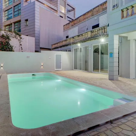 Stunning W Private Pool Tt Table Sleeps 14